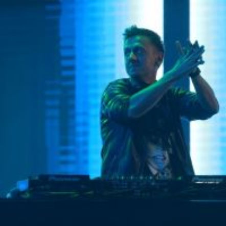 C-BooL - nowa piosenka DJ Is Your Second Name (feat. Giang Pham). FRAGMENT i DATA PREMIERY 