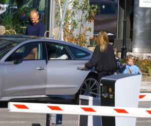Słoneczny weekend Donalda Tuska z córką i wnuczkami