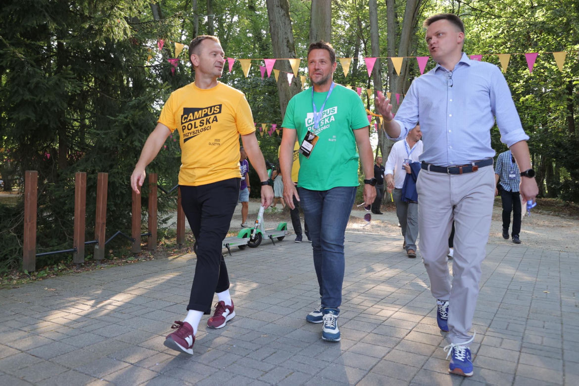 Z "Mam Talent" do marszałka Sejmu. Tak zmieniał się Szymon Hołownia