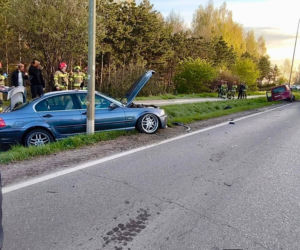 Jedna osoba została poszkodowana. Droga jest całkowicie zablokowana