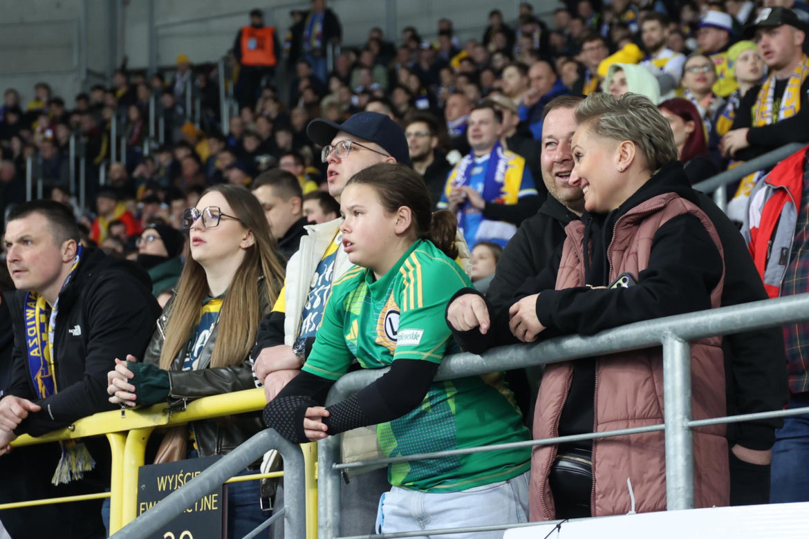 Kibice na meczu Motoru z Legią. Taki doping tylko w Lublinie! Szukajcie się na zdjęciach