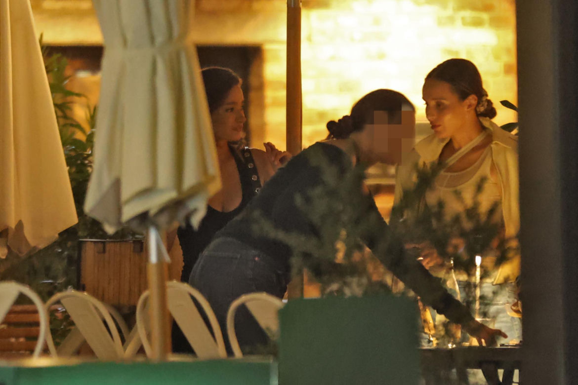 Marina Łuczenko-Szczęsna i Natalia Szroeder imprezują