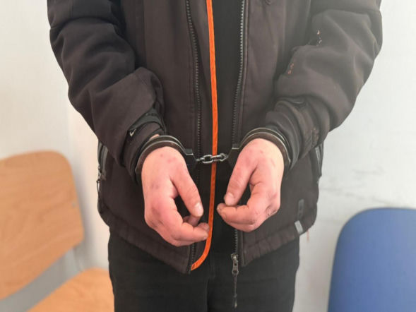 25-latek przetrzymywał i bił partnerkę. Kobieta była w ciąży!