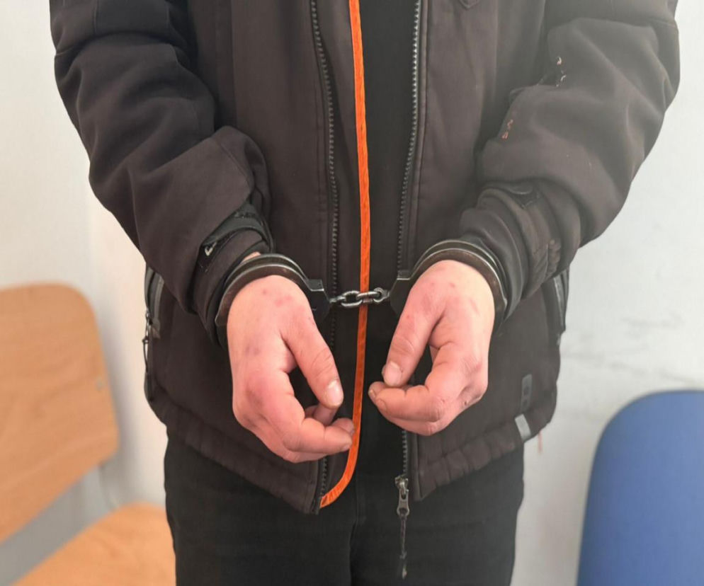 25-latek przetrzymywał partnerkę i bił ją maczetą. Kobieta była w ciąży!