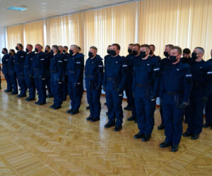Mamy 33 nowych policjantów. Zobacz ich zdjęcia 