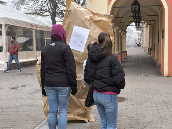 Co się stało z pomnikiem króla?
