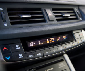 Lexus CT 200h F Sport 1.8 Hybrid 136 KM