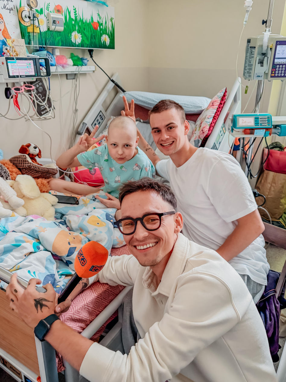 Mati Fuczyło i Łatwogang w szpitalu z Mają