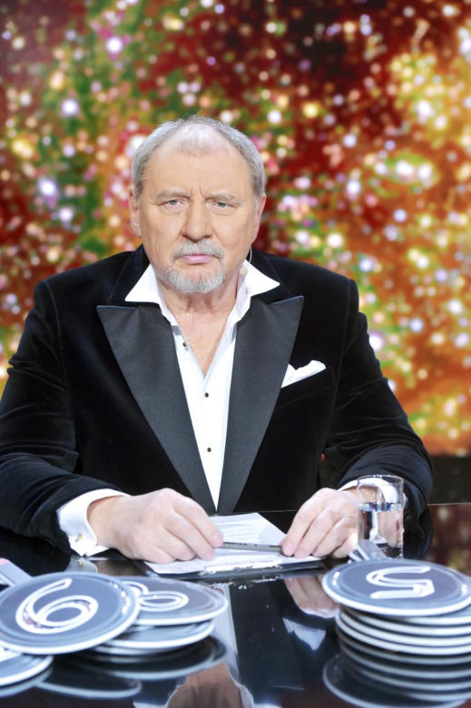 Rola Ferdynanda Kiepskiego niemal zepsuła mu karierę. Czym zajmuje się obecnie Andrzej Grabowski i jak zmienił się przez lata?