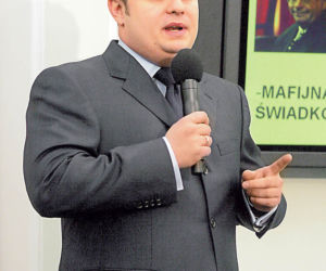 Dramat Pis! Coraz mniej Hoffmana