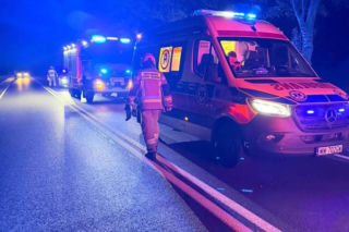 29-latka wjechała samochodem do rowu niedaleko Góry. Była pijana i wiozła pasażerów