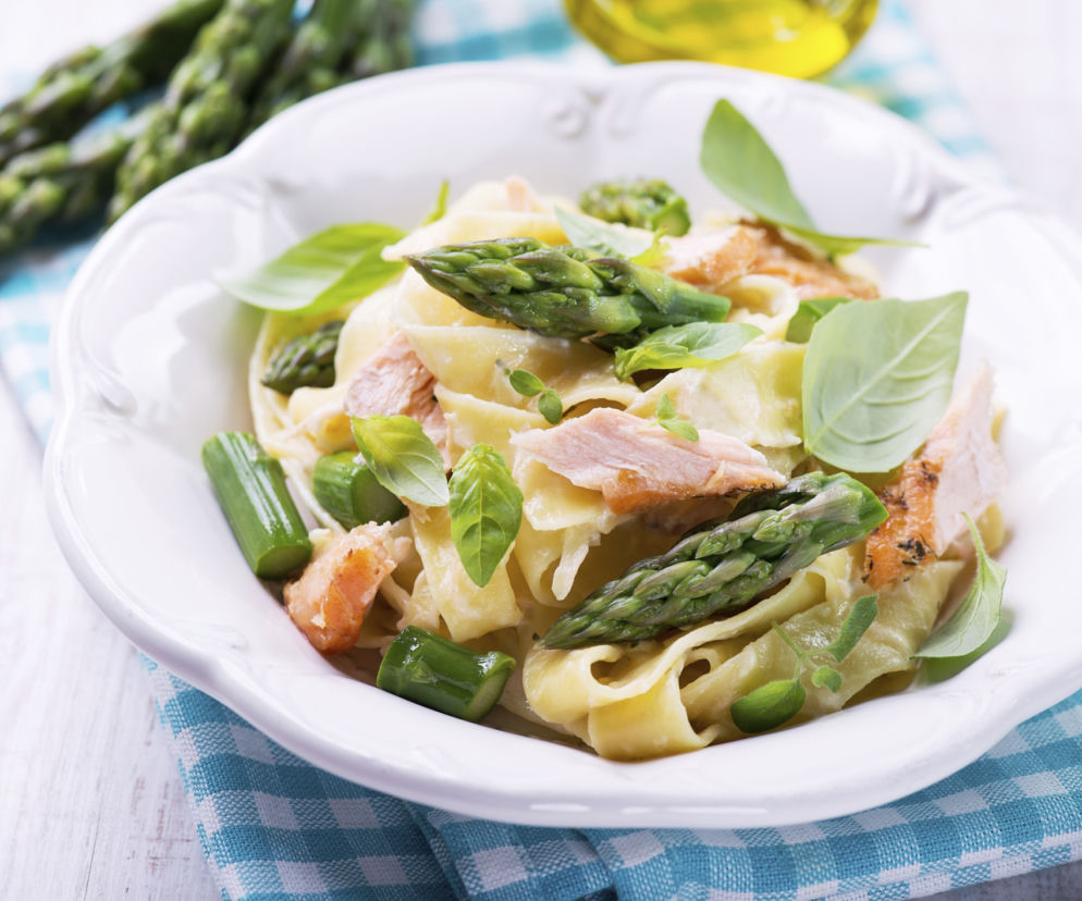 pappardelle-ze-szparagami-szalwia-i-zoltkiem-szybki-sposob-na-obiad.jpg