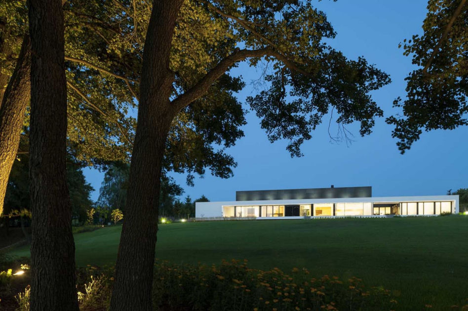 Nemo house – dom nad jeziorem projektu Mobius Architekci