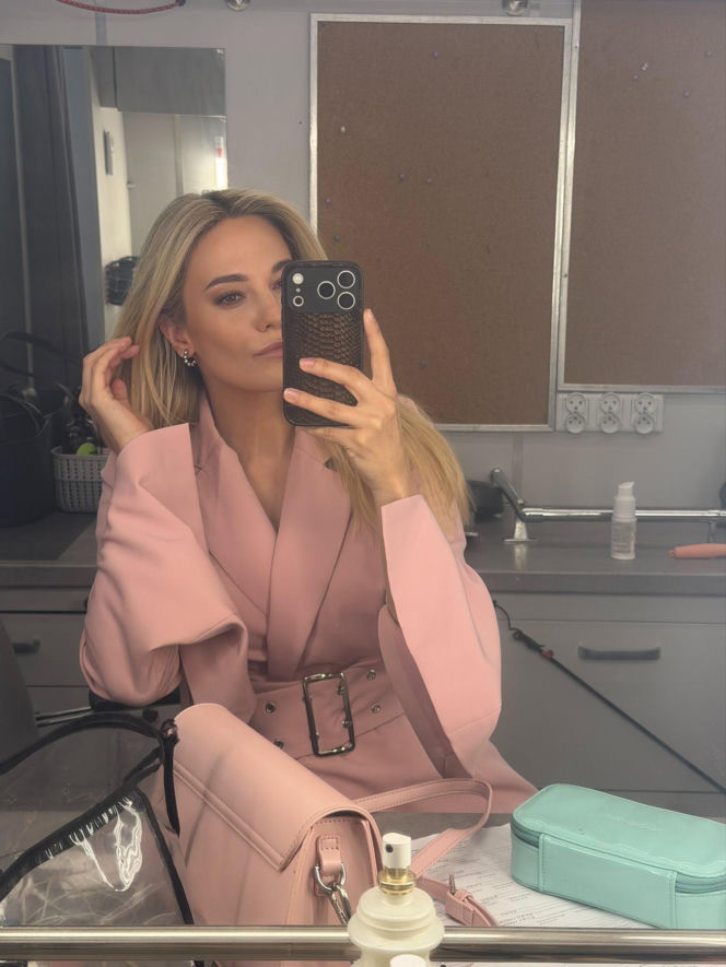 Na dobre i na złe po wakacjach nowy sezon. Dorota Dobra (Joanna Kuberska) na planie