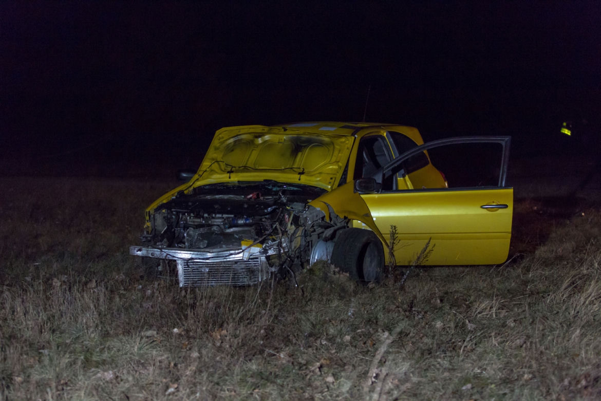 Renault Megane RS, wypadek na lotnisku w Pile