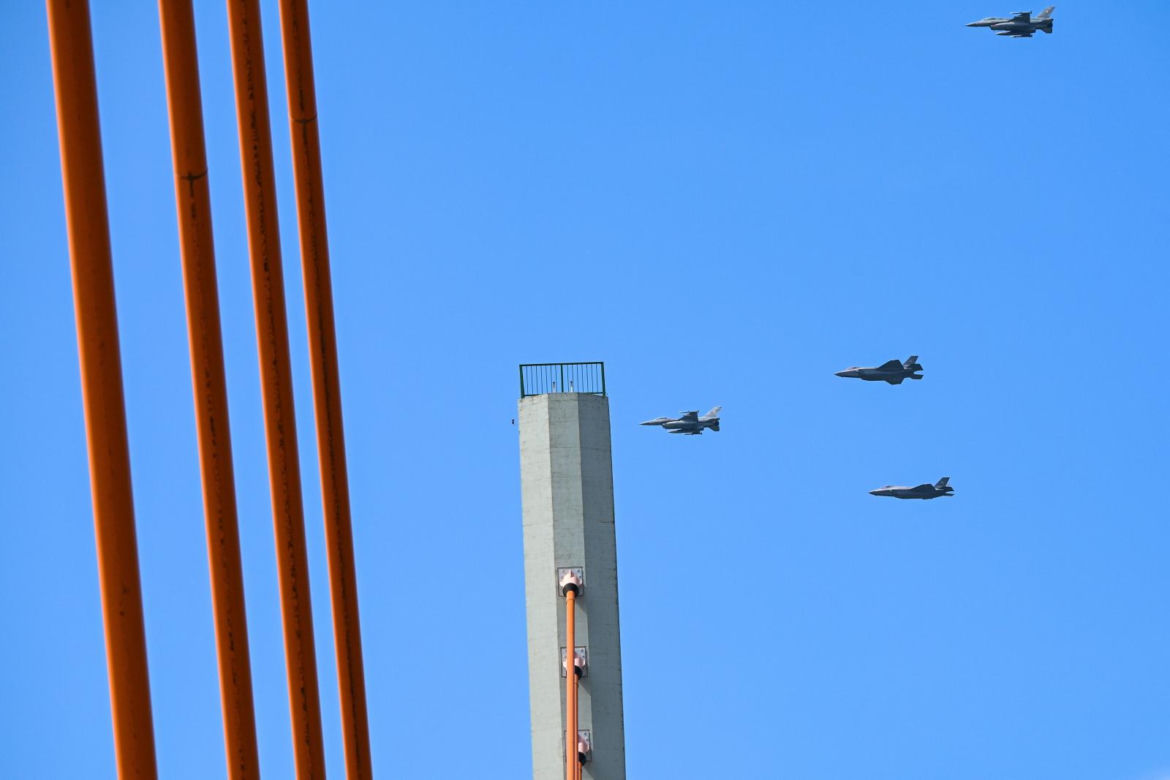 Nad Polską przeleciały ultranowoczesne myśliwce F-35!