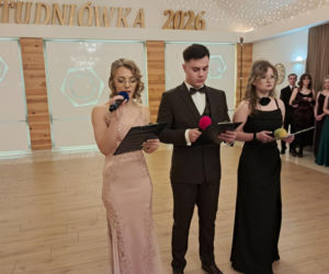 Studniówka 2026 maturzystów Zespołu Szkół Zawodowych nr 1 w Starachowicach