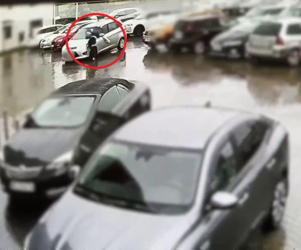 Pijany 47-latek potrącił kobietę na parkingu. Mimo ucieczki i zakazu nie trafił do aresztu