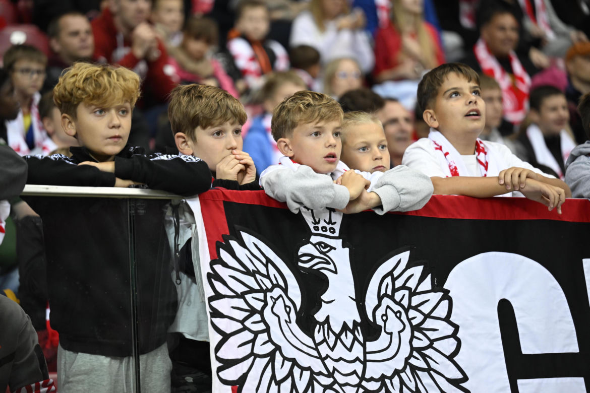 Tłumy kibiców na PGE Narodowym w Warszawie. Polska-Bośnia [ZDJĘCIA]
