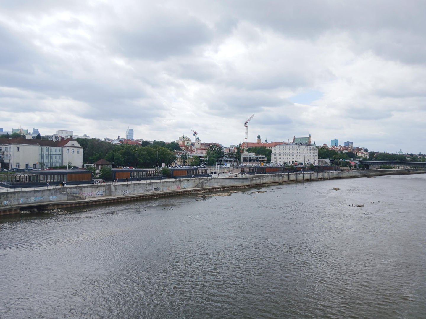 Budowa Wydziału Dziennikarstwa, Informacji i Bibliologii UW przy ul. Bednarskiej 2/4 w Warszawie