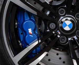 BMW M2 z częściami M Performance