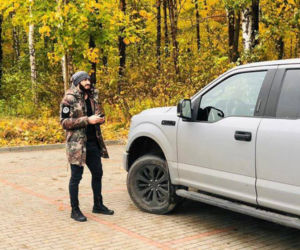 Mamed Khalidov i jego Ford F150