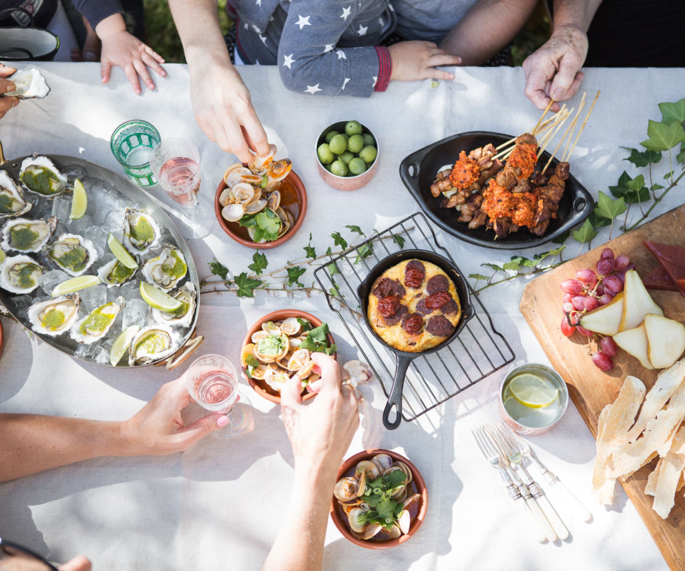 Garden party w ogrodzie