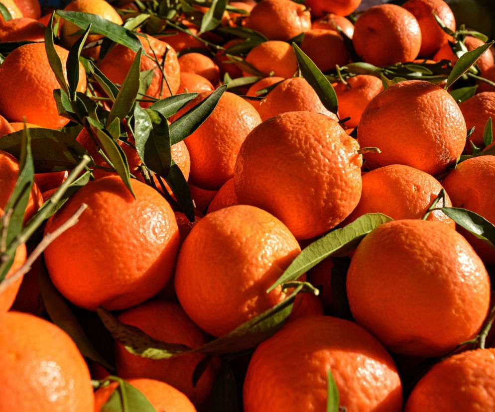 Deser na walentynki: pomarańcze w winie [PRZEPIS]