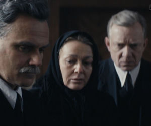 Stulecie Winnych sezon 2, odc. 25: Stanisław (Jan Wieczorkowski), Kazia (Katarzyna Kwiatkowska), Władysław (Arkadiusz Janiczek)