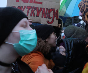 Manifestacje przeciw Lex Czarnek