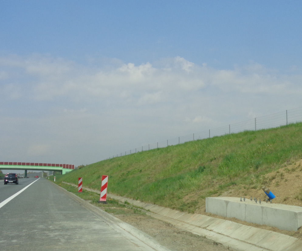 Miejsce montażu bramownic na A4 koło Brzeska
