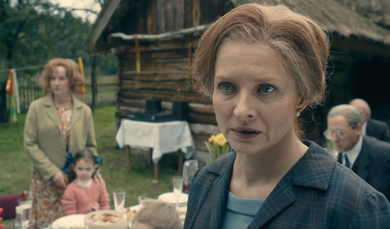Stulecie Winnych 4, odc. 49: Ania (Urszula Grabowska)