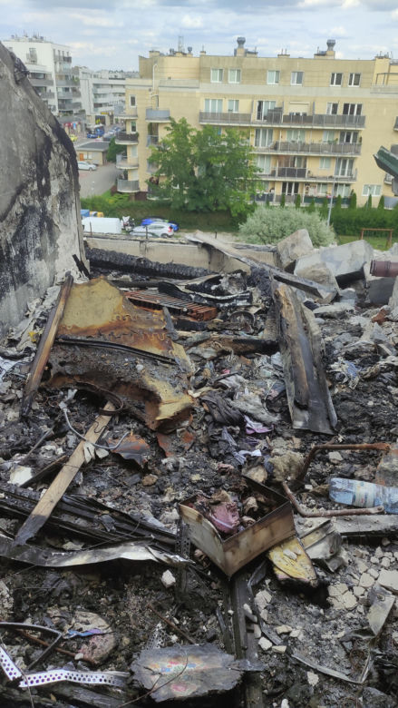 Minął rok od tragedii w Ząbkach. „Płacimy za mieszkanie, w którym nie mieszkamy”
