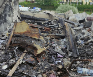 Minął rok od tragedii w Ząbkach. „Płacimy za mieszkanie, w którym nie mieszkamy”