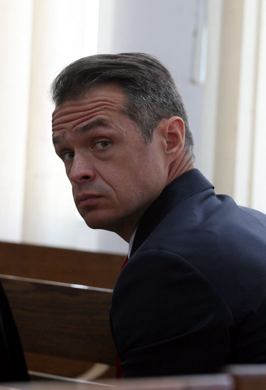 W skrytkach Nowaka znaleźli 4 miliony