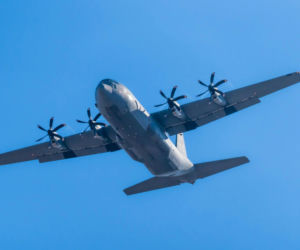 Katastrofa lotnicza. Samolot spadł na autostradę. Zginęło co najmniej 15 osób