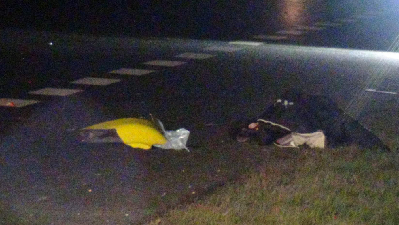 Horror na dk 92. Ciężarówka zmiotła pieszego. 30-latek walczy o życie w szpitalu
