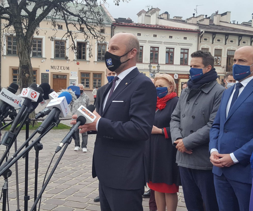 WYBORY RZESZÓW: Fijołek z poparciem Budki i Trzaskowskiego. Odniósł się do nowej daty wyborów na prezydenta