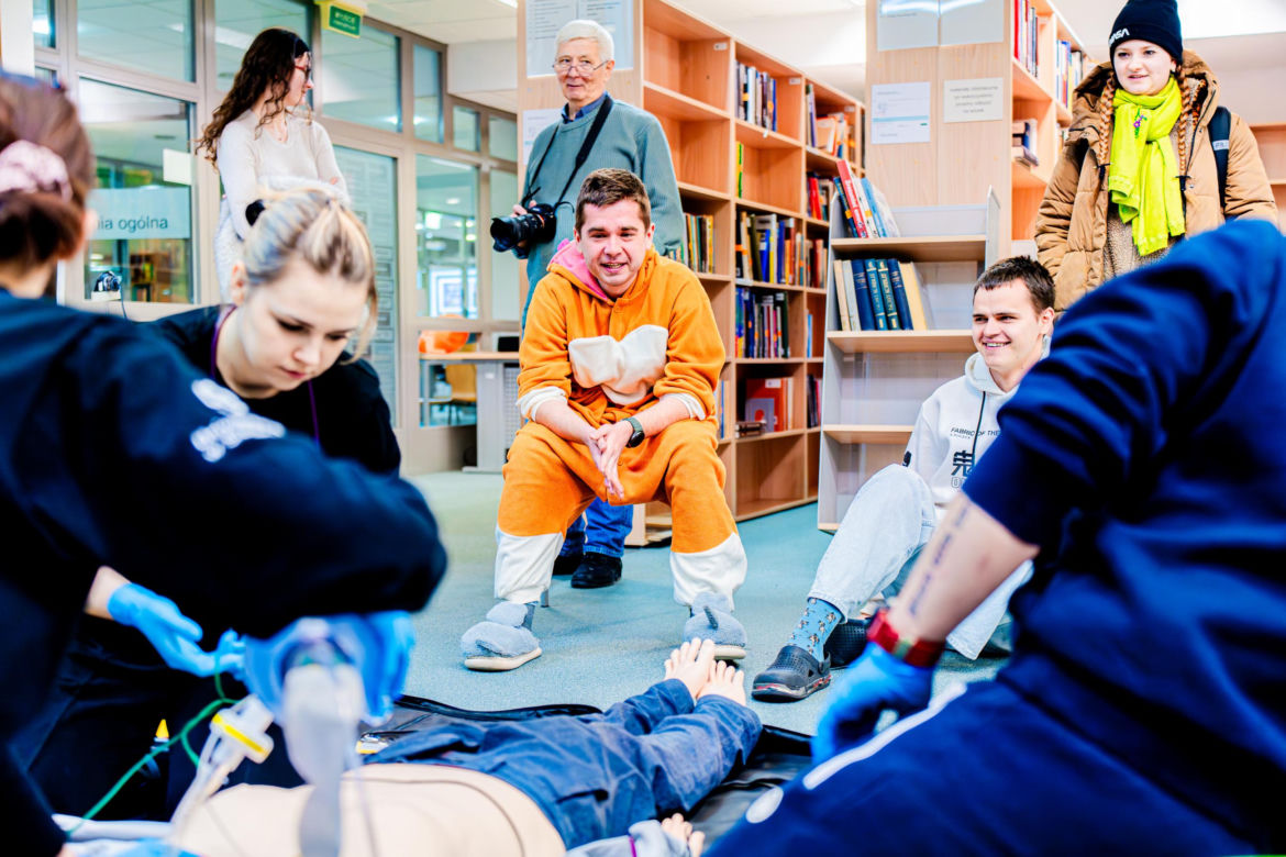 Już po raz drugi studenci UwS wzięli udział w „Piżamowym Wkuwaniu”