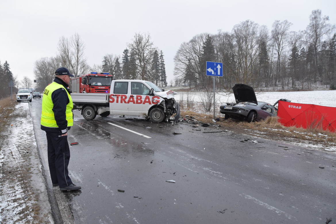 Cztery osoby zginęły w wypadku. Tragedia w Załuskach