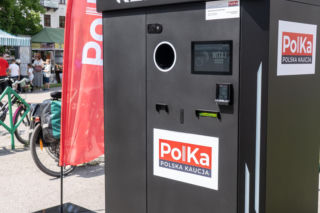 Koniec oddawaniem butelek do sklepów w Polsce