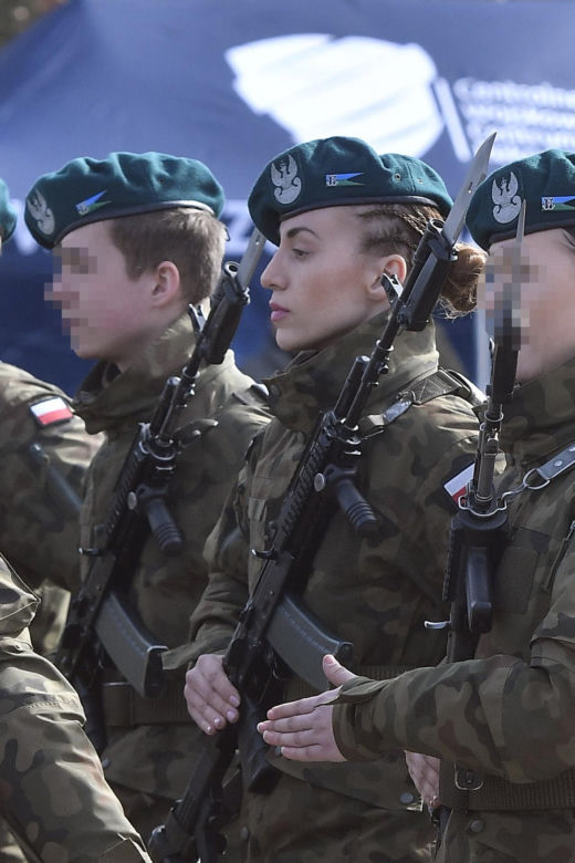 Marianna Schreiber pokazała, co konkretnie poprawiła w twarzy: "Przypiłowane kości"