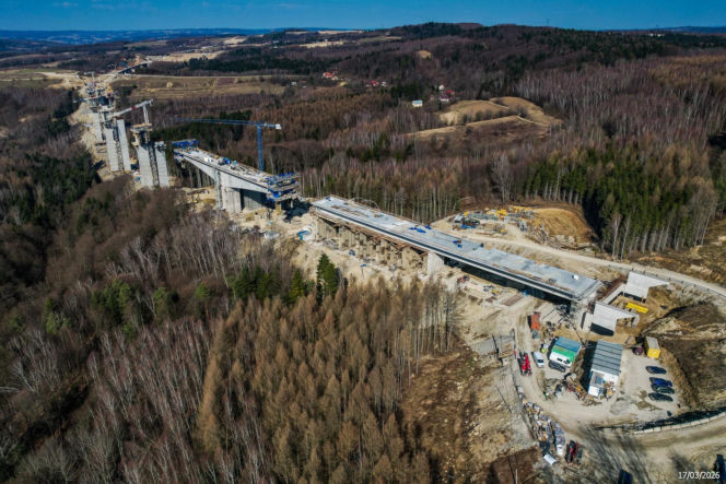 Najwyższa estakada w Polsce powstaje na S19 Babica Jawornik. Na plac budowy prowadzą serpentyny