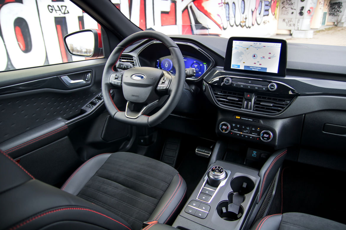 Ford Kuga FHEV