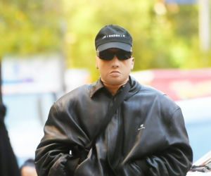 Zamaskowany Kanye West