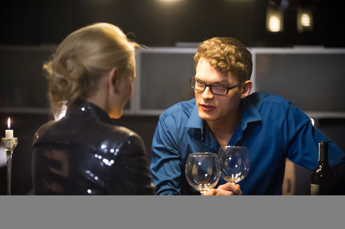 ''Na Wspólnej'' Maks (Adam Fidusiewicz) Ilona (Anna Samusionek)