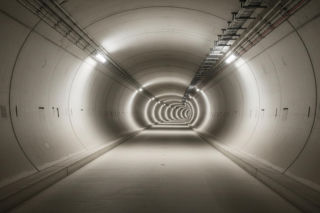 Tunel średnicowy schronem w Łodzi. Czy biurokracja pogrzebie szanse na bezpieczeństwo?