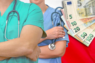 Polskie pielęgniarki podbijają Niemcy. Dostają więcej niż niejeden minister 