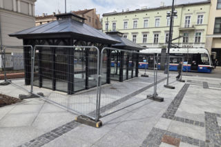 Plac Wolności z nowym obliczem. Stylowe pawilony już stoją!
