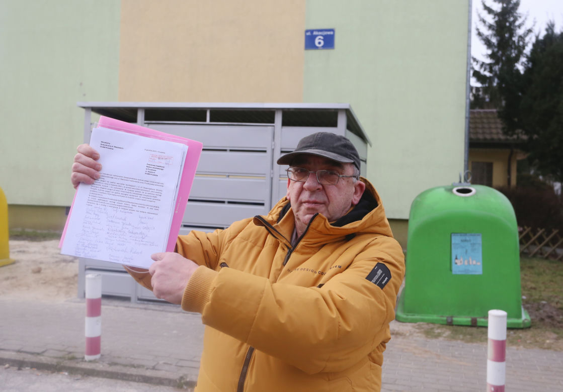 Wojna o płot i śmietnik. Konflikt mieszkańców na osiedlu w Pruszkowie